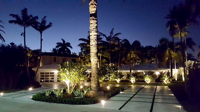 Outdoor-Residential-Lighting-Miami-Driveway